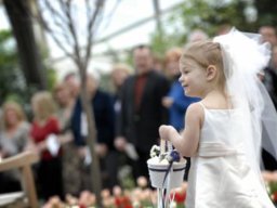 flower_girl_showcase_garden